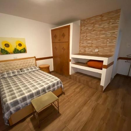 Eduardos Park Hotel Cotia  Exterior photo