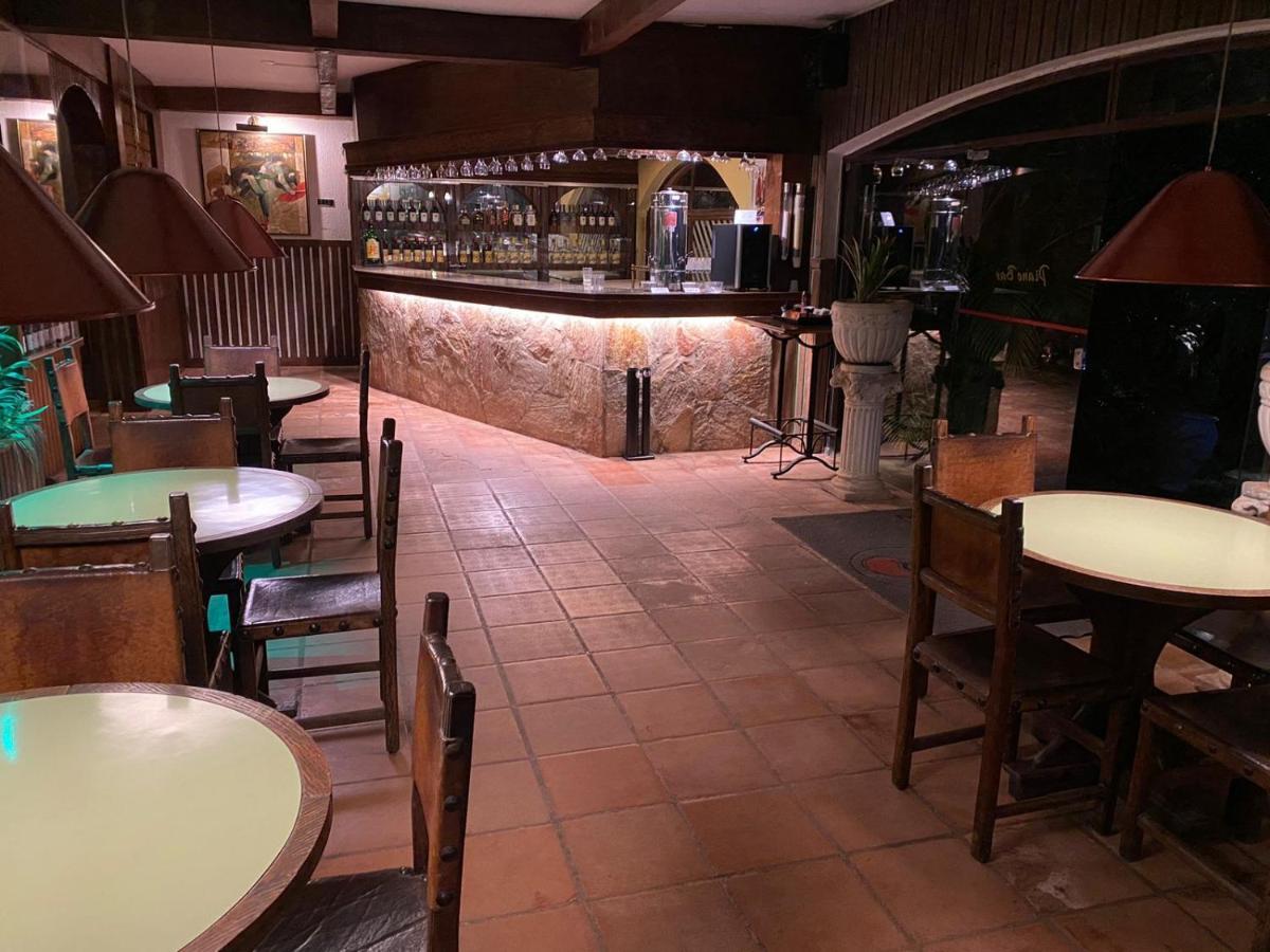 Eduardos Park Hotel Cotia  Exterior photo